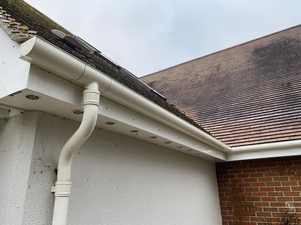 Residential gutter cleaning experts in Ampthill, Bedfordshire